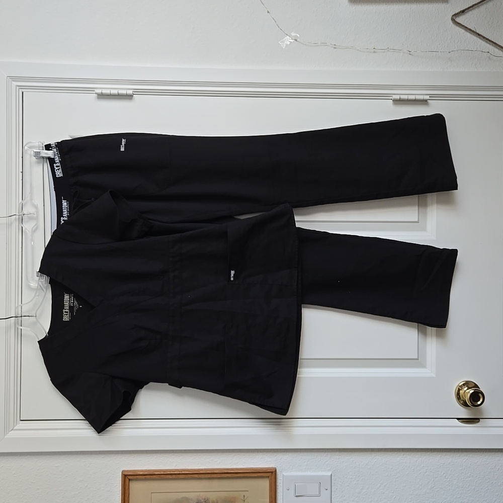 Black Scrub Set